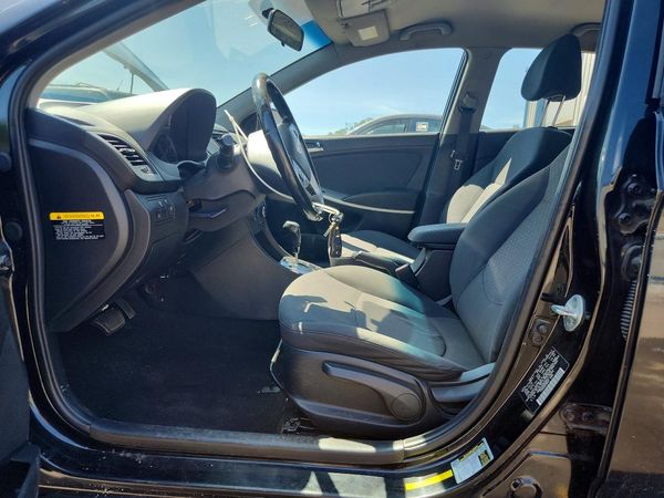 2014 HYUNDAI ACCENT