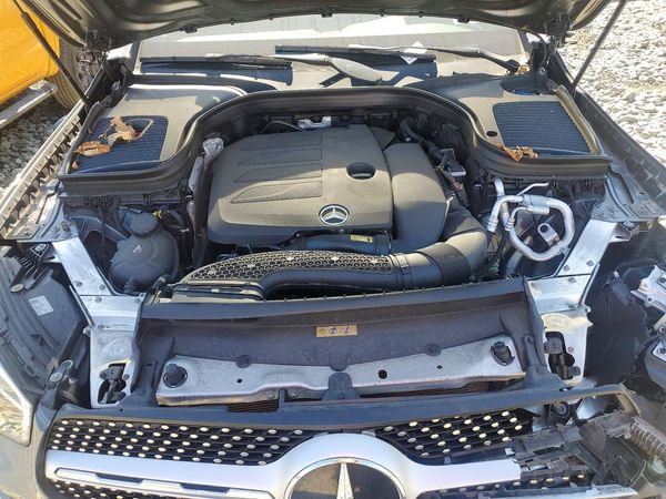 2021 MERCEDES-BENZ GLC GLC300-4M