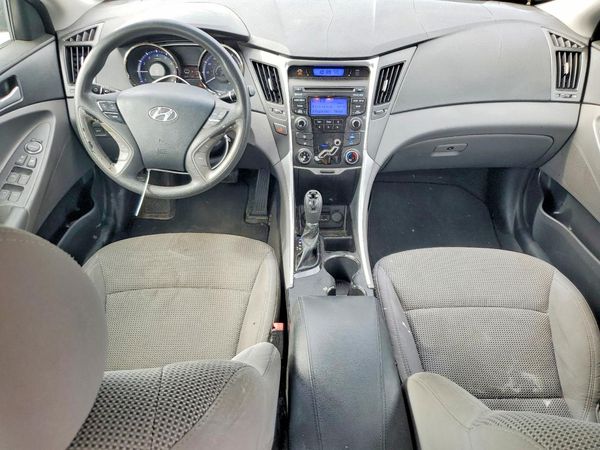 2013 HYUNDAI SONATA GLS/ GLS Popular
