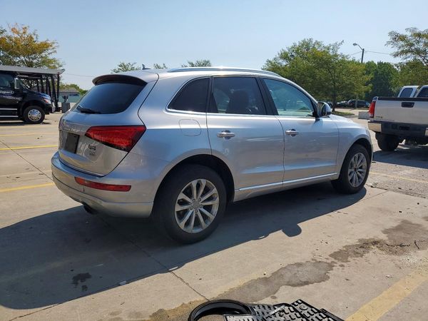2015 AUDI Q5