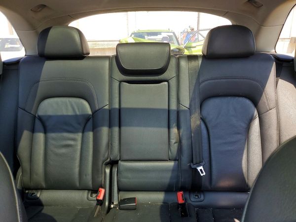 2015 AUDI Q5