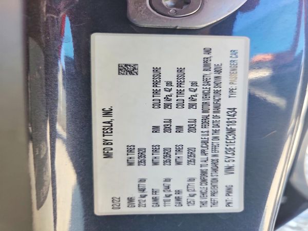 2022 TESLA MODEL 3