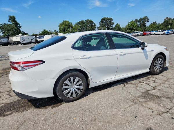 2020 TOYOTA CAMRY