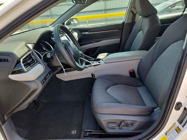 2020 TOYOTA CAMRY