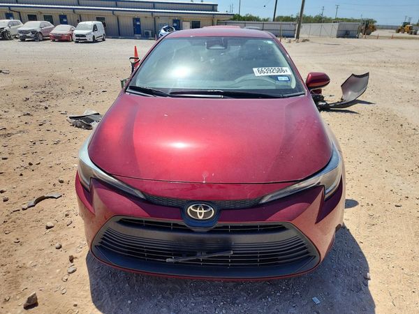 2023 TOYOTA COROLLA