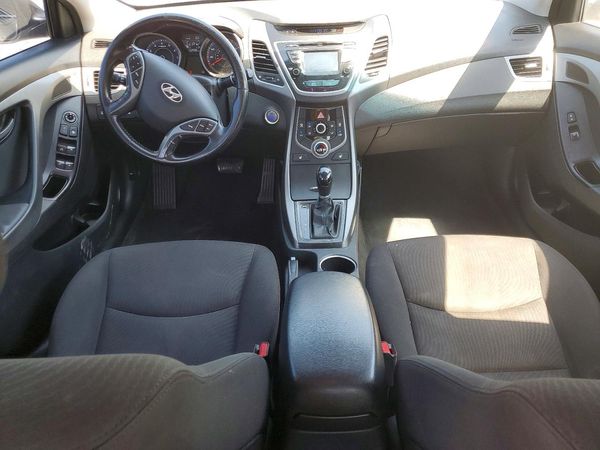 2016 HYUNDAI ELANTRA