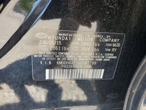 2016 HYUNDAI ELANTRA