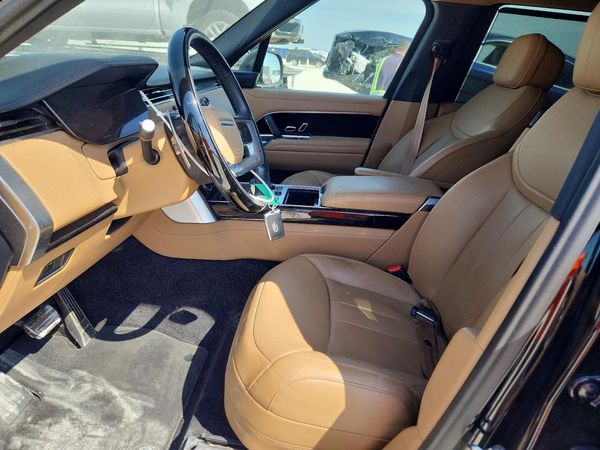 2023 LAND ROVER RANGE ROVER SE