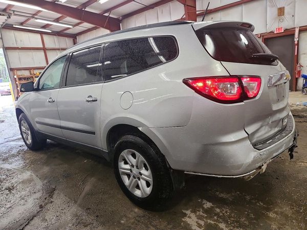 2017 CHEVROLET TRAVERSE LS