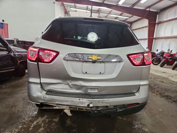 2017 CHEVROLET TRAVERSE LS