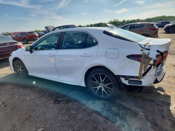 2021 TOYOTA CAMRY
