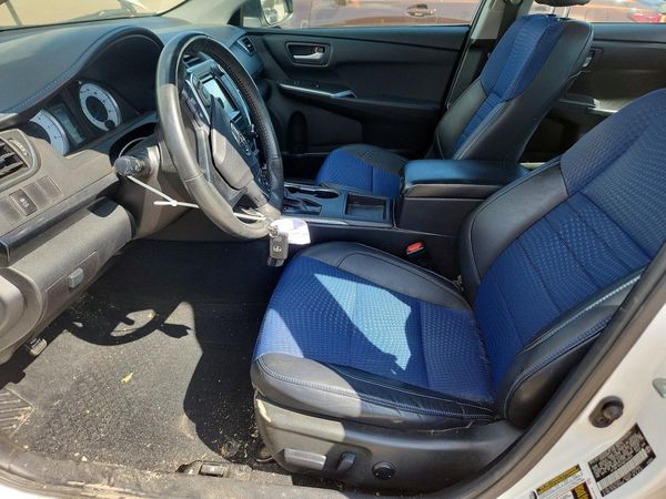 2016 TOYOTA CAMRY