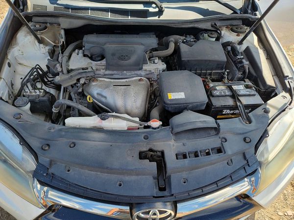 2016 TOYOTA CAMRY