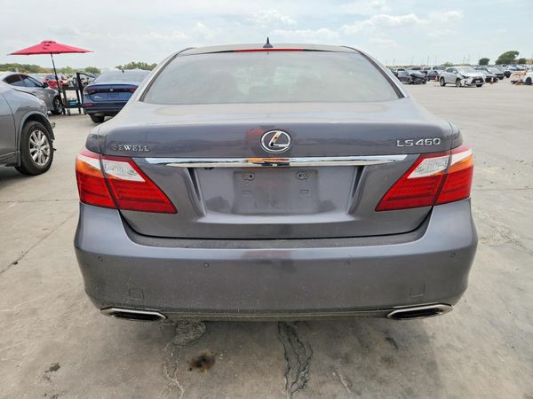 2012 LEXUS LS 460