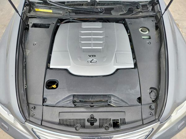 2012 LEXUS LS 460