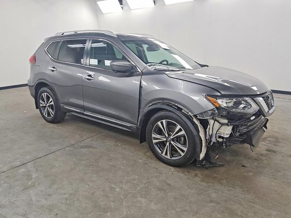 2018 NISSAN ROGUE — Passenger 3/4
