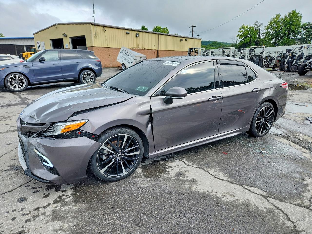 2020 TOYOTA CAMRY XSE