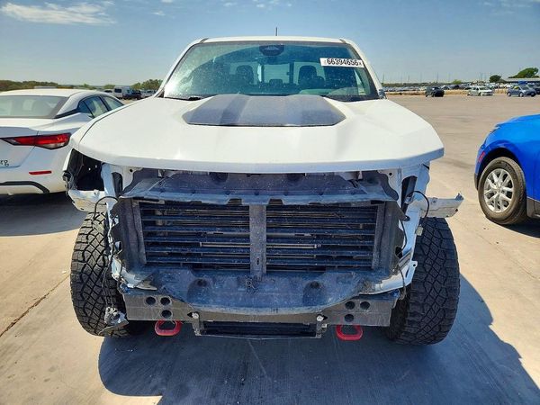 2024 CHEVROLET COLORADO