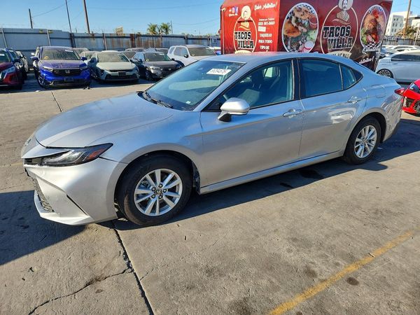 2026 TOYOTA CAMRY