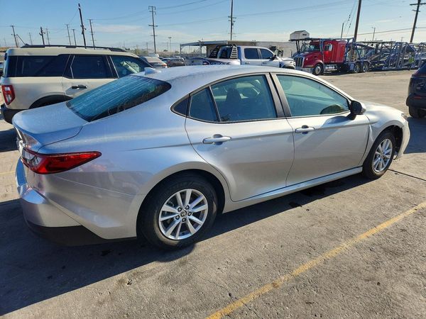 2026 TOYOTA CAMRY