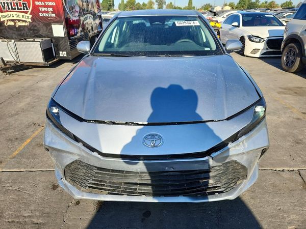 2026 TOYOTA CAMRY