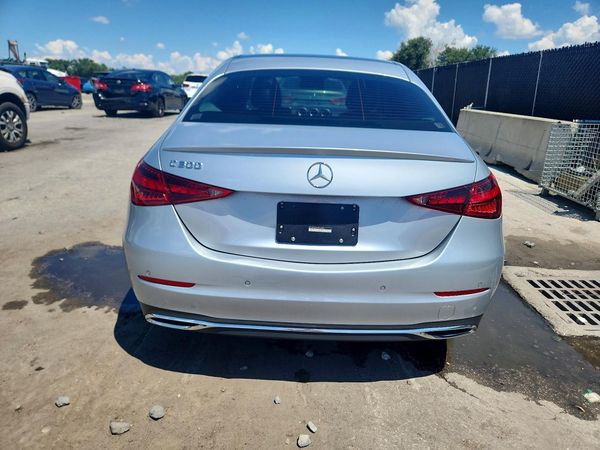 2026 MERCEDES-BENZ C C300