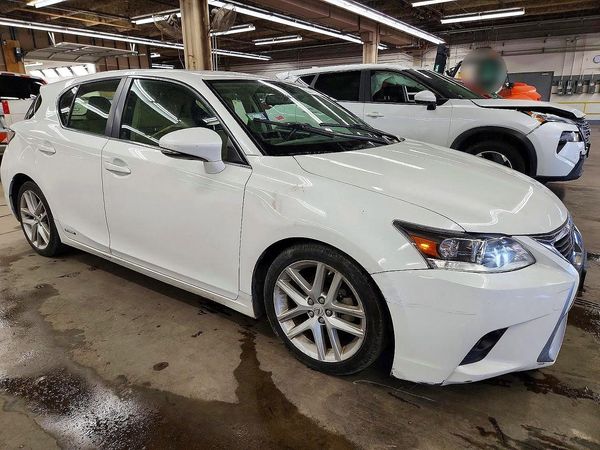 2014 LEXUS CT 200h