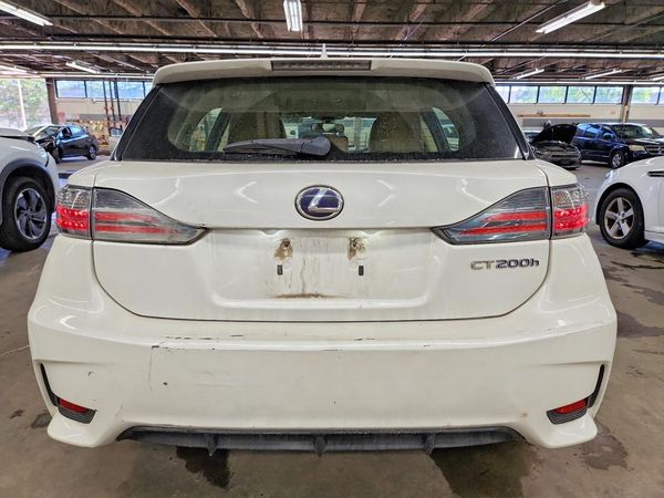 2014 LEXUS CT 200h