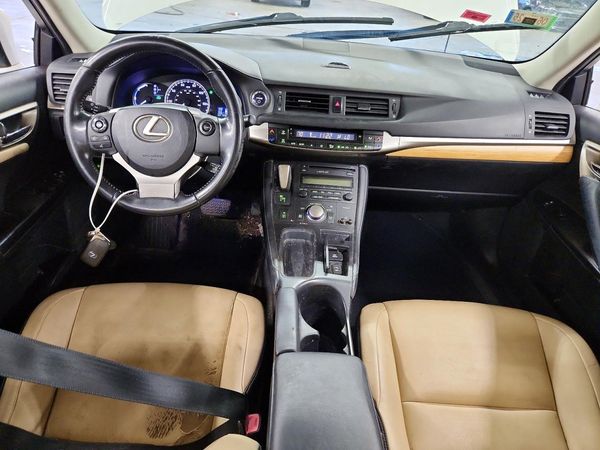 2014 LEXUS CT 200h