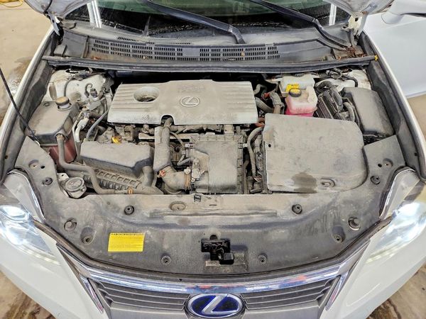 2014 LEXUS CT 200h