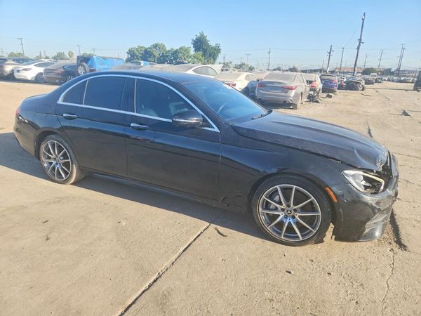 2022 MERCEDES-BENZ E E350