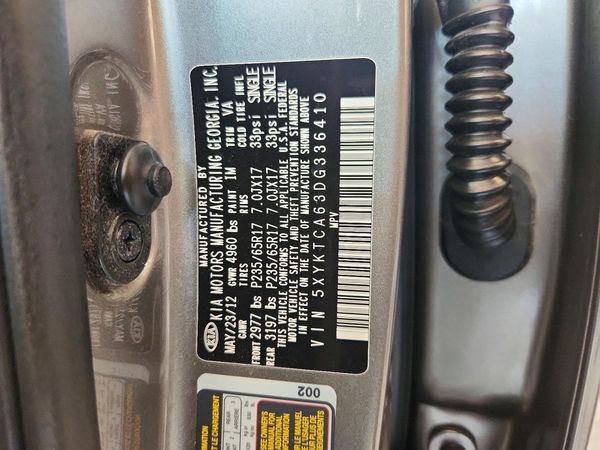 2013 KIA SORENTO Base / LX