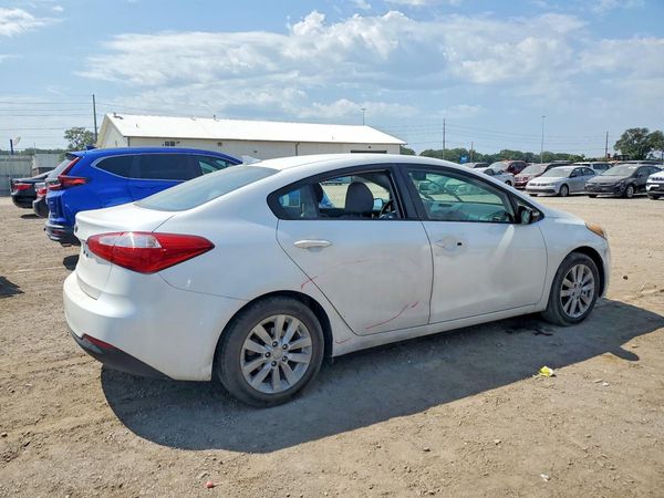 2016 KIA FORTE