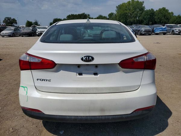 2016 KIA FORTE