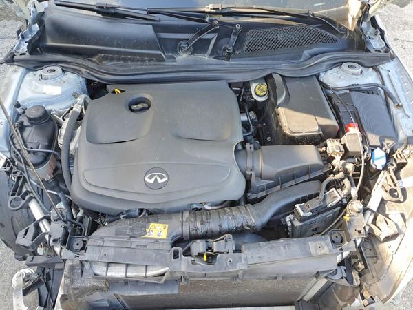 2017 INFINITI QX30