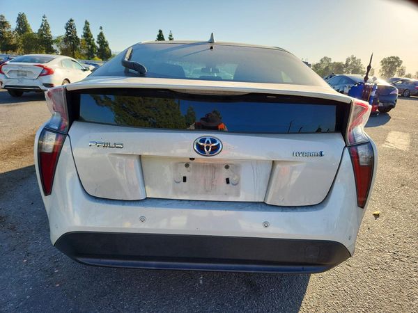 2018 TOYOTA PRIUS