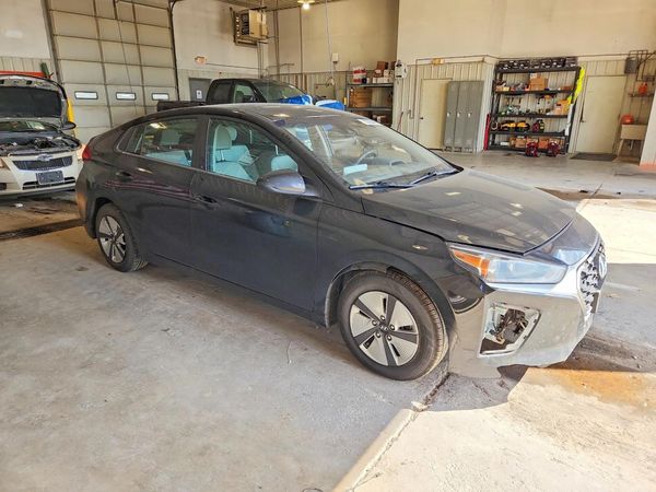 2021 HYUNDAI IONIQ