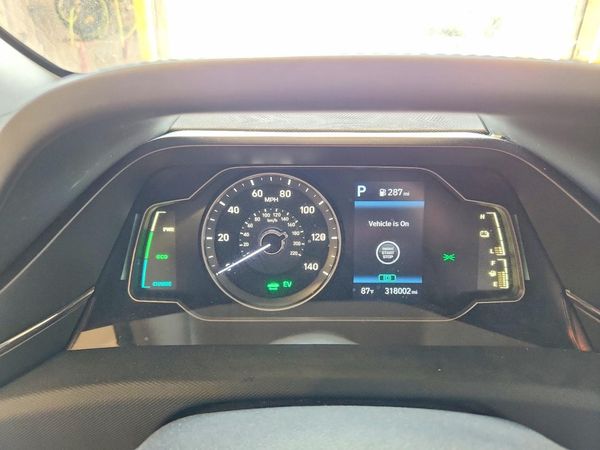 2021 HYUNDAI IONIQ