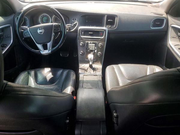 2013 VOLVO S60