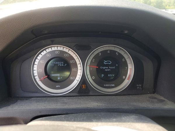 2013 VOLVO S60