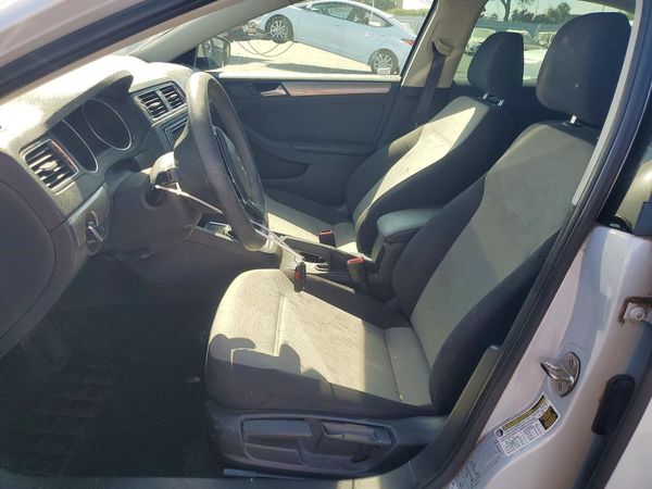 2017 VOLKSWAGEN JETTA S