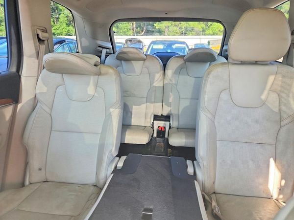 2017 VOLVO XC90 Inscription