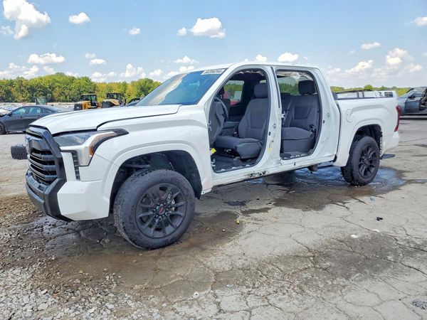2026 TOYOTA TUNDRA