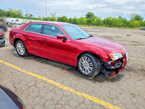 2014 CHRYSLER 300