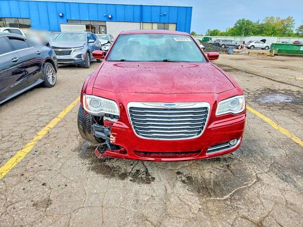 2014 CHRYSLER 300