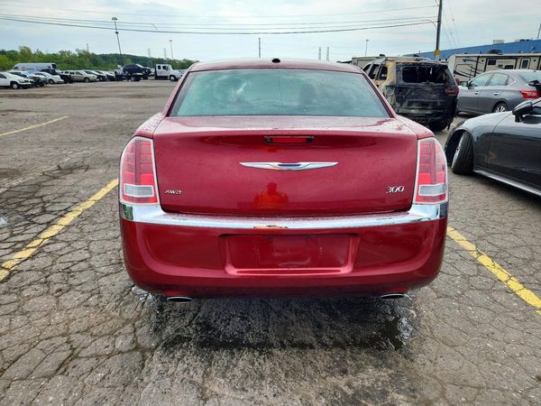 2014 CHRYSLER 300