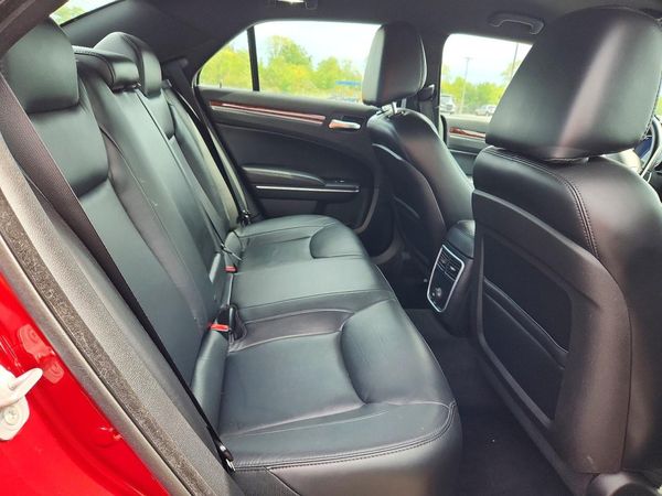 2014 CHRYSLER 300