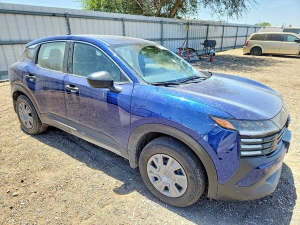 2025 NISSAN KICKS