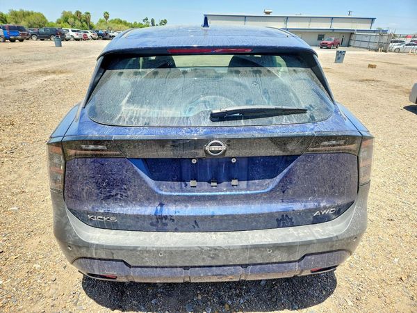 2025 NISSAN KICKS