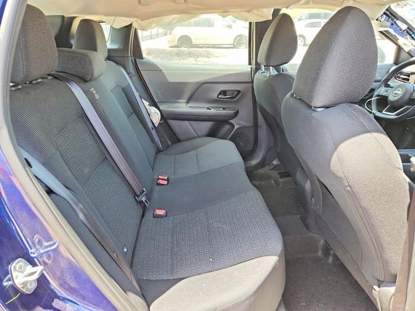 2025 NISSAN KICKS